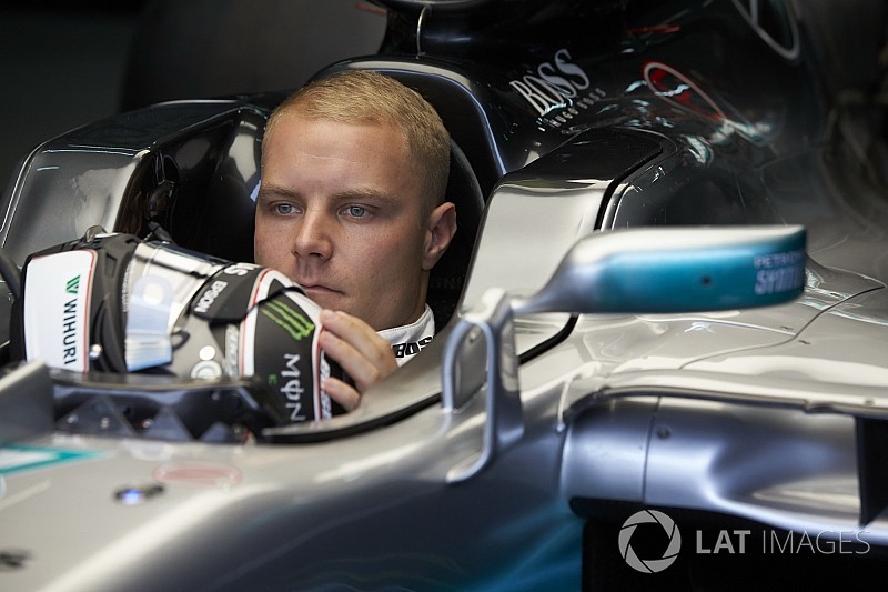 Mercedes se preocupa com falta de ritmo de Bottas