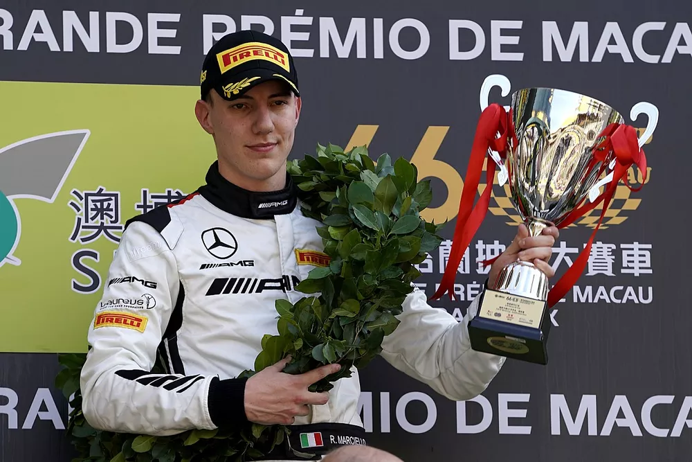 Podium: Race winner #999 Mercedes-AMG Team GruppeM Racing Mercedes AMG GT3: Raffaele Marciello