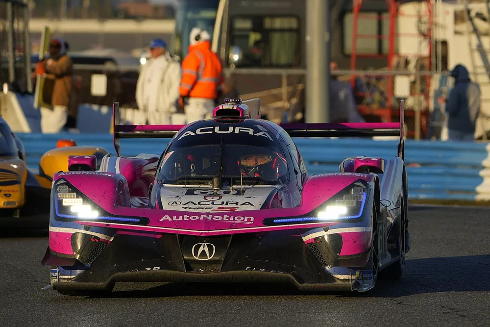 #60 Meyer Shank Racing W/Curb-Agajanian Acura DPi: Oliver Jarvis, Tom Blomqvist, Helio Castroneves, Simon Pagenaud