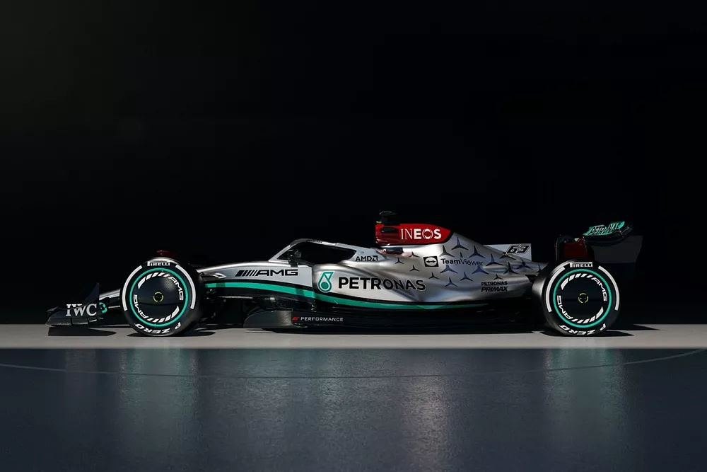 Mercedes W13
