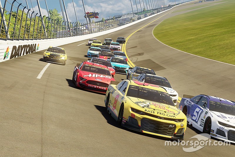 NASCAR Heat 3 releases updates for 2019