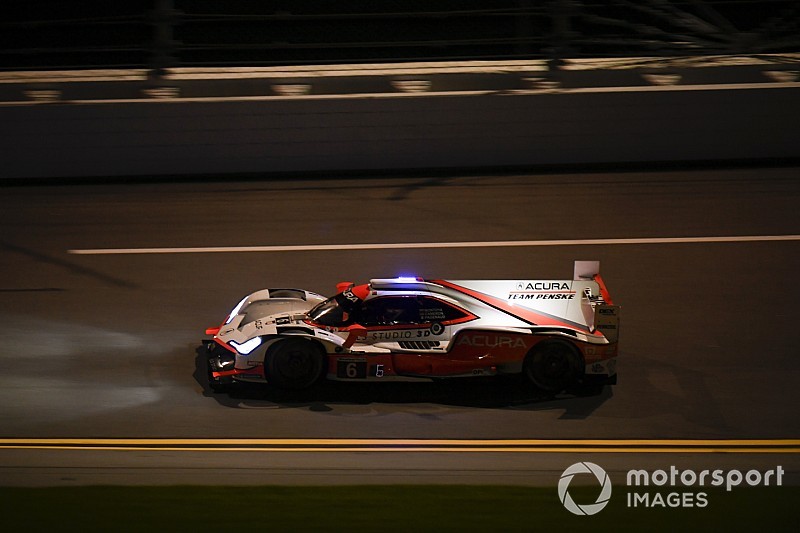 Rolex 24, Hour 8: Cameron leads in Acura, Ferrari tops GTLM