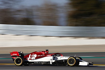 Raikkonen: Alfa Romeo has made "big step" since 2018