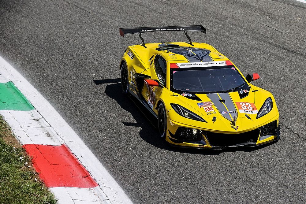 #33 Corvette Racing Chevrolet Corvette C8.R: Ben Keating, Nicolas Varrone, Nicky Catsburg