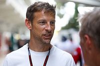 Button no ve a Ferrari, McLaren y Aston Martin como rivales de Red Bull