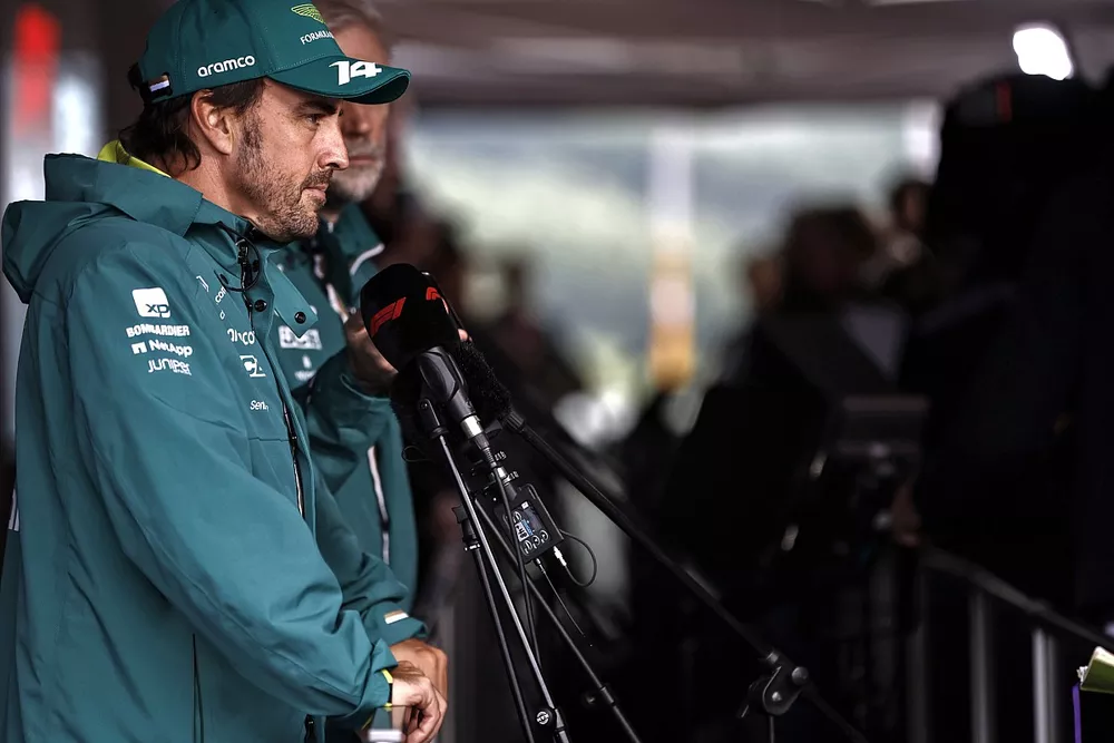 Fernando Alonso, Aston Martin