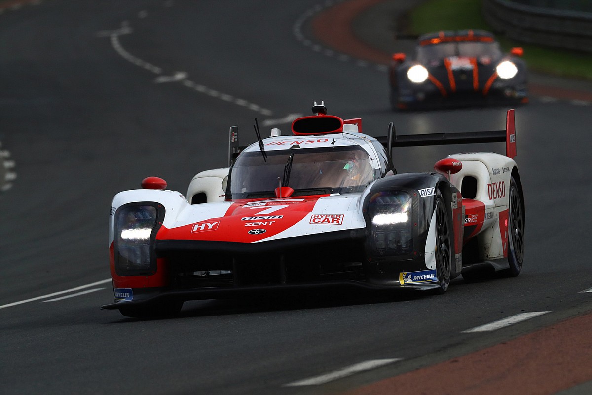 www.motorsport.com
