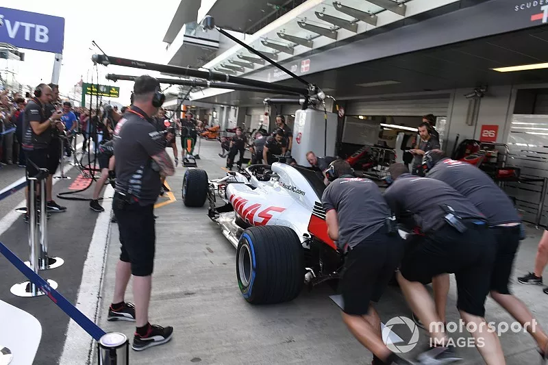 Haas F1 oefent pitstops