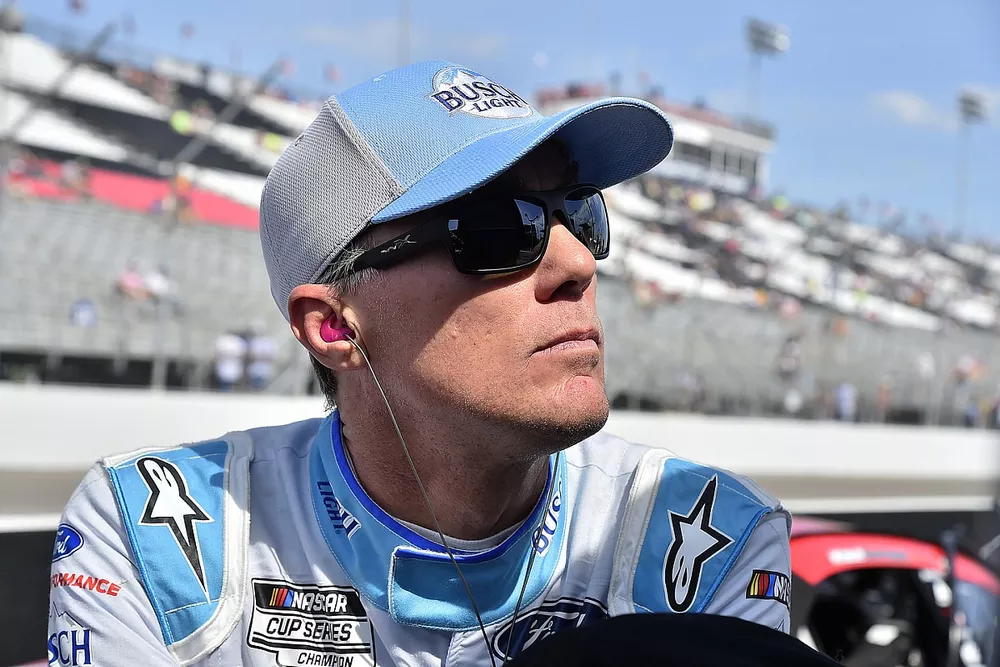 Kevin Harvick, Stewart Haas Racing, #BuschLightPolite Ford Mustang