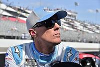 Dura sanción para Harvick y Stewart-Haas Racing en NASCAR