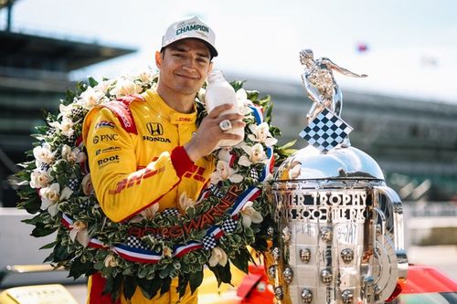 Palou, en exclusiva tras la Indy 500: pocas horas de sueño y carta de los Reyes de España