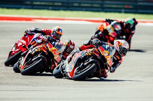 MotoGP: Acosta e Binder acusam problemas diferentes com moto da KTM