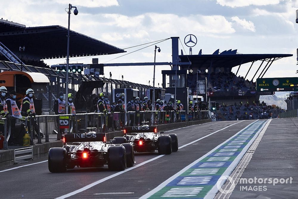 Lewis Hamilton, Mercedes F1 W11, Valtteri Bottas, Mercedes F1 W11