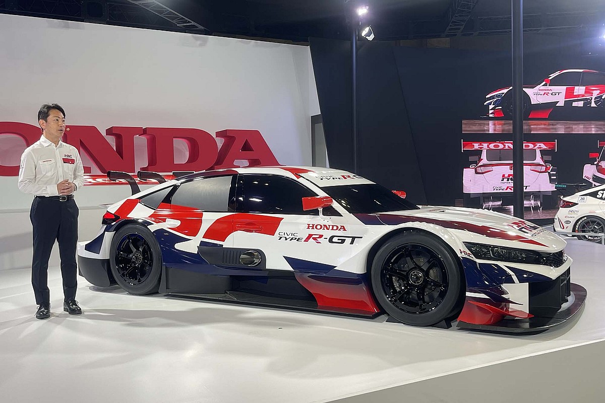 限定 シビック TypeR SUPER GT 2024 テスト ホビーショー 2024年デビューのシビックタイプR GTコンセプトもチェック