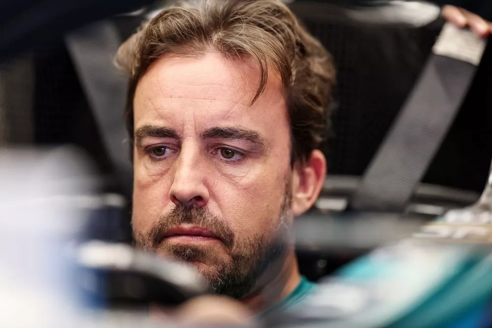 Fernando Alonso, Aston Martin Racing