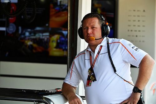 Brown: "Alonso está muy interesado en Indy"