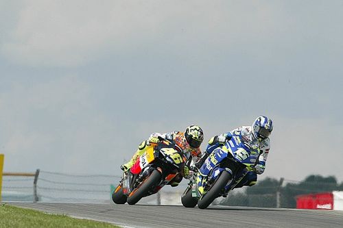 La celebraci&oacute;n abortada de Valentino Rossi que revent&oacute; Sete Gibernau