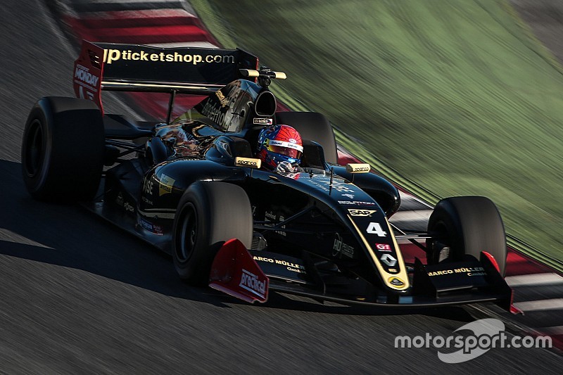 Fittipaldi switches to Lotus for 2017 F3.5 season