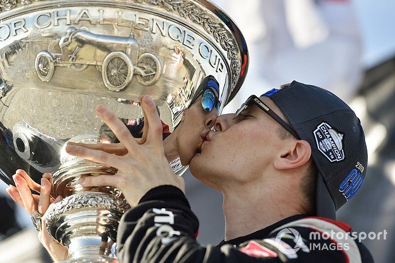 Campe&oacute;n Josef Newgarden, Team Penske Chevrolet