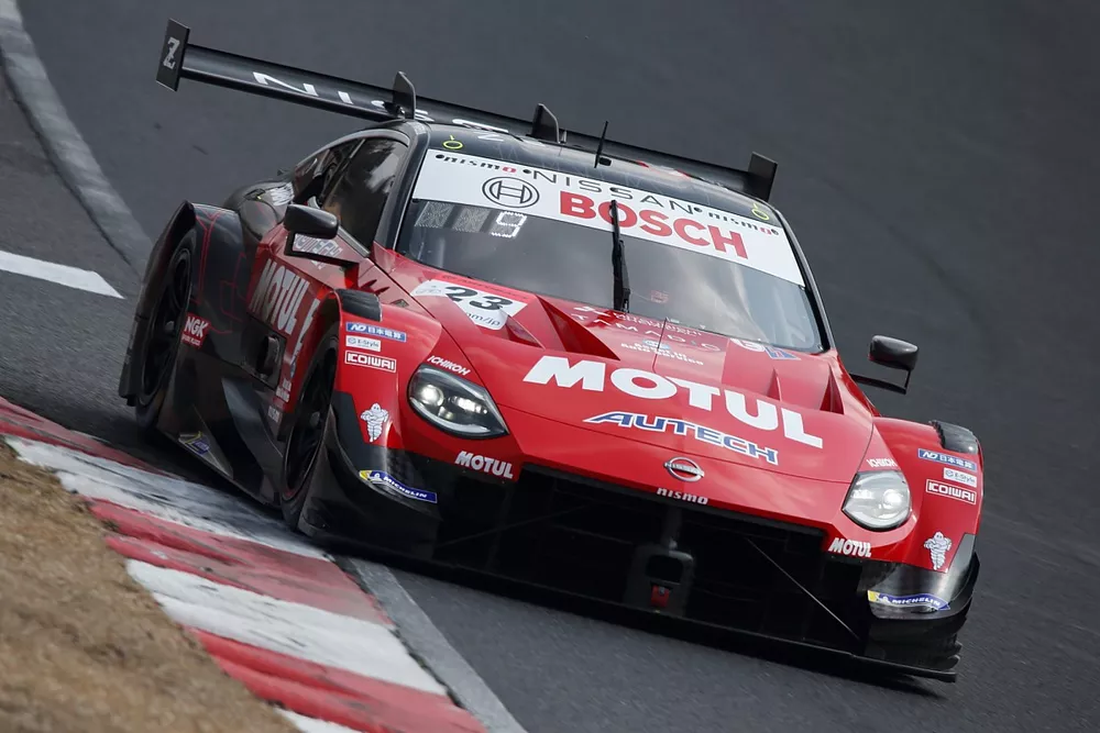 #23 MOTUL AUTECH Z