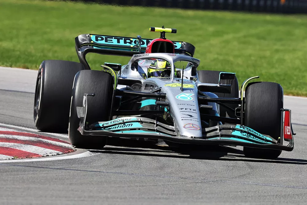 Lewis Hamilton, Mercedes W13