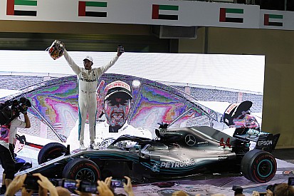 Course - Hamilton conclut l'année en beauté