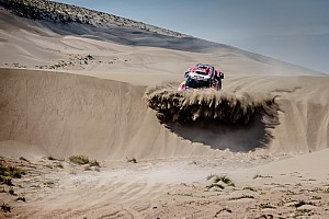 Peterhansel sufrió un latigazo cervical durante la etapa 7