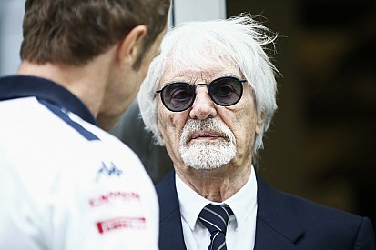Ecclestone, Mercedes'in 2018 sonrasında da şampiyon olacağını düşünüyor
