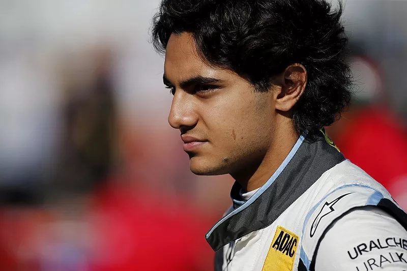 Enaam Ahmed, Hitech Bullfrog GP Dallara F317 - Mercedes-Benz