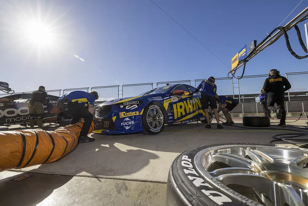 Mark Winterbottom, Team 18 Holden