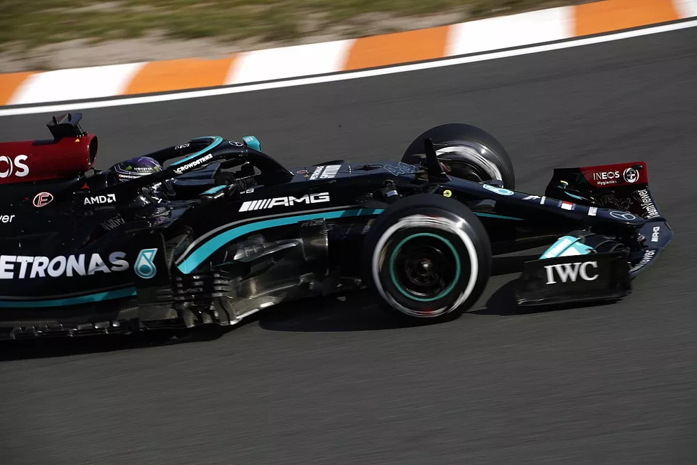 Lewis Hamilton, Mercedes W12