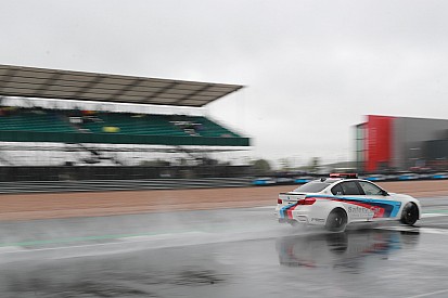 Silverstone veut des données avant de blâmer l'asphalte