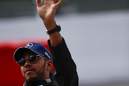 Hamilton, Monza için Mercedes'e güveniyor