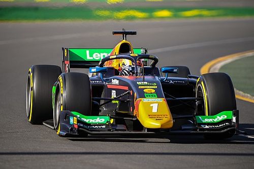 F2 Australia: Hauger gana una complicada carrera al sprint