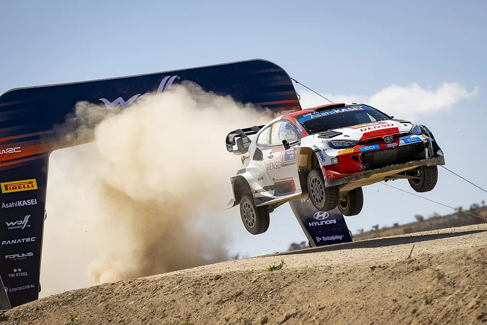 S&eacute;bastien Ogier, Vincent Landais, Toyota Gazoo Racing WRT Toyota GR Yaris Rally1
