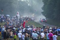WRC Polonia: Mikkelsen lidera el viernes con etapas canceladas por espectadores