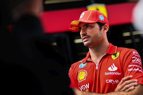 Sainz: No cierro la puerta a volver a Ferrari en el futuro