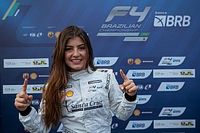 Rabelo faz história como a primeira mulher pole da F4 Brasil, nas duas corridas da preliminar da F1