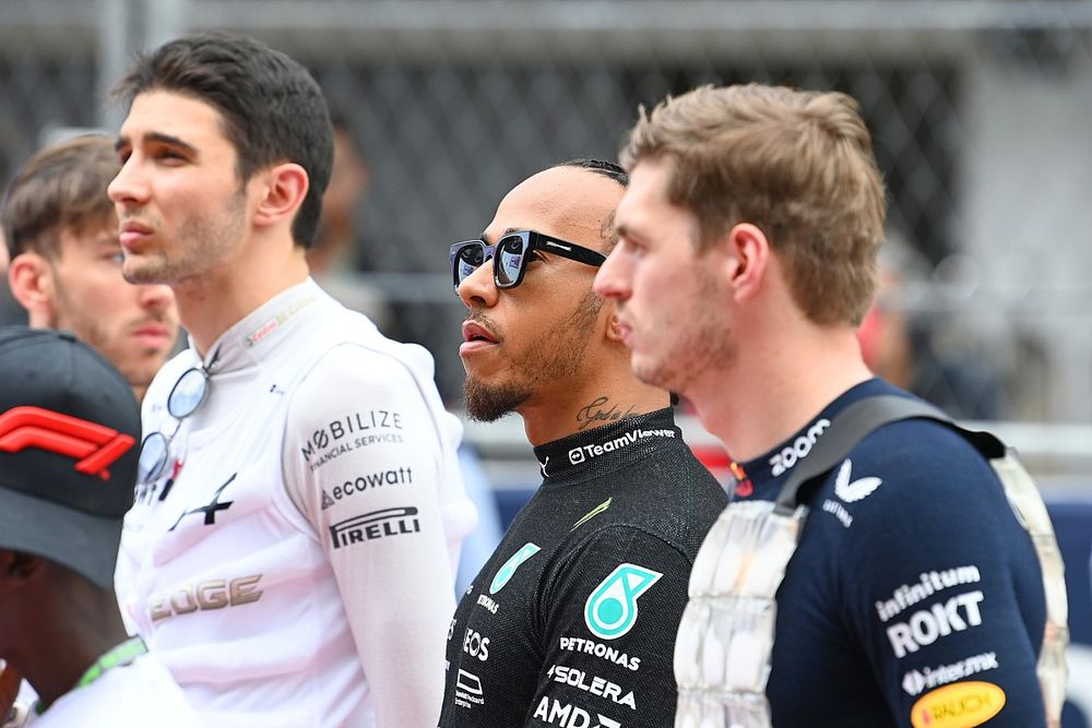 Esteban Ocon, Alpine F1 Team, Lewis Hamilton, Mercedes-AMG, Max Verstappen, Red Bull Racing, on the grid