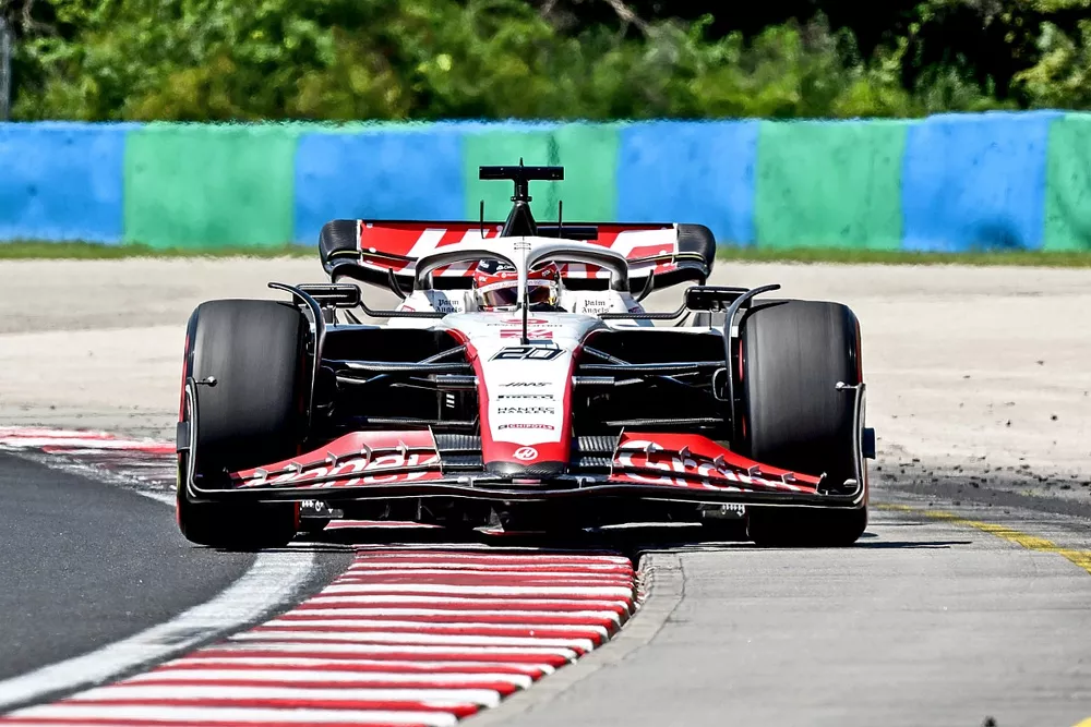 Kevin Magnussen, Haas VF-23