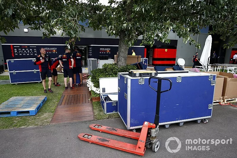 Le rangement du mat&eacute;riel chez Red Bull Racing 
