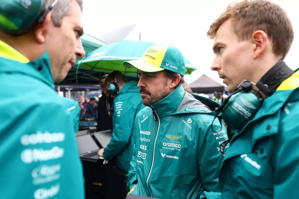 Fernando Alonso, Aston Martin Racing