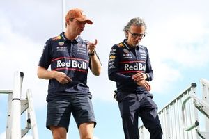 F1 - Chefe da Red Bull: "Assistir Verstappen pilotando é ver a história sendo feita"