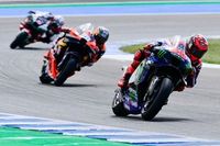 Vídeo: Pedrosa y su explicación a Quartararo de por qué no quería pasarle forzando