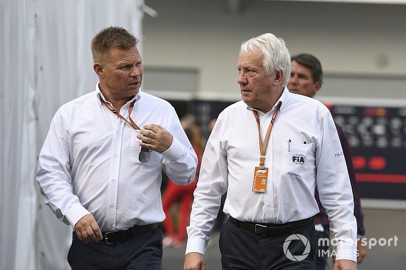 Mika Salo and Charlie Whiting, FIA Delegate 