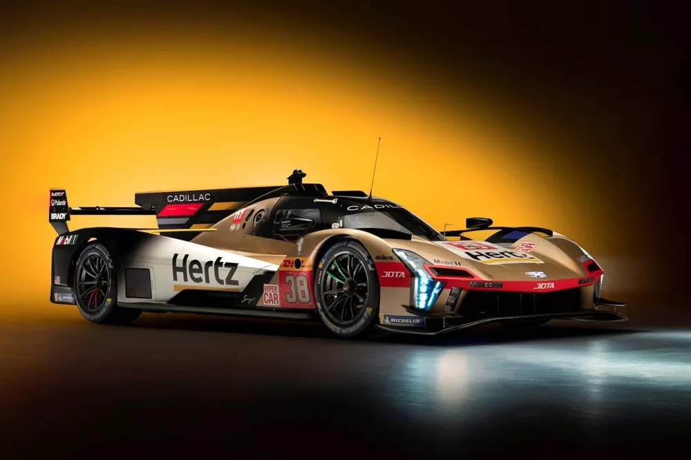 キャデラックに鞍替えのJOTAがWEC参戦カラーリングを発表。ポルシェ
