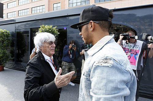 Soal Kontrak, Ecclestone Tuding Hamilton Cari Sensasi