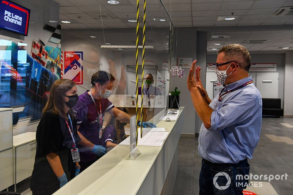Entrada a la sala de prensa de Sochi
