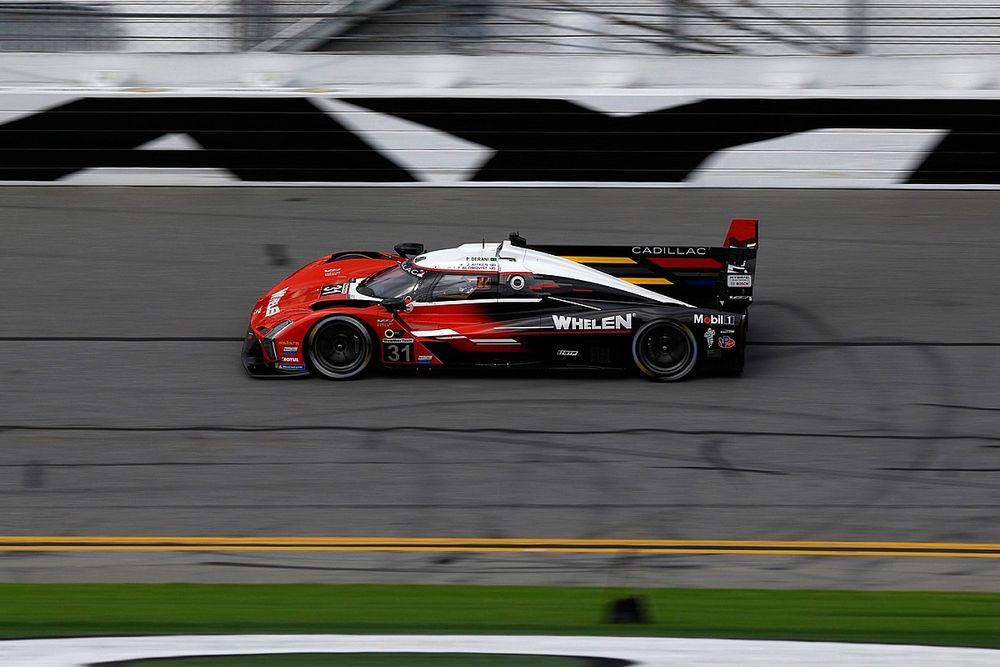 #31 Action Express Racing Cadillac V-Series.R: Pipo Derani, Jack Aitken, Tom Blomqvist