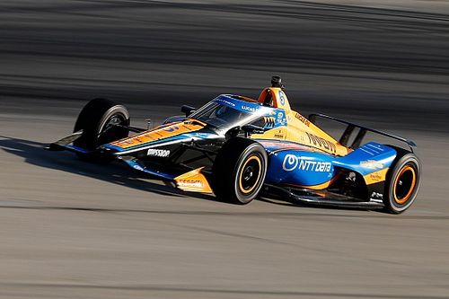 Indy: Rosenqvist conquista pole no Texas pela segunda vez